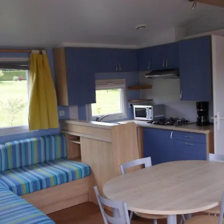 Les Pinasses 3* La Chapelle