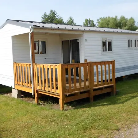 Les Pinasses Campsite