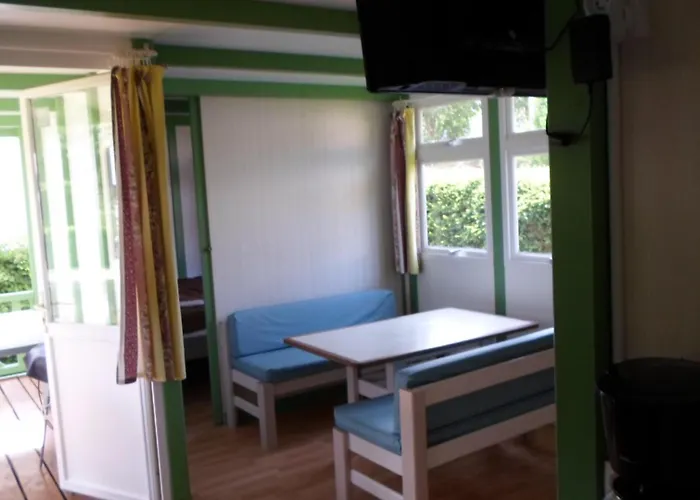 Les Pinasses Kemp 3*