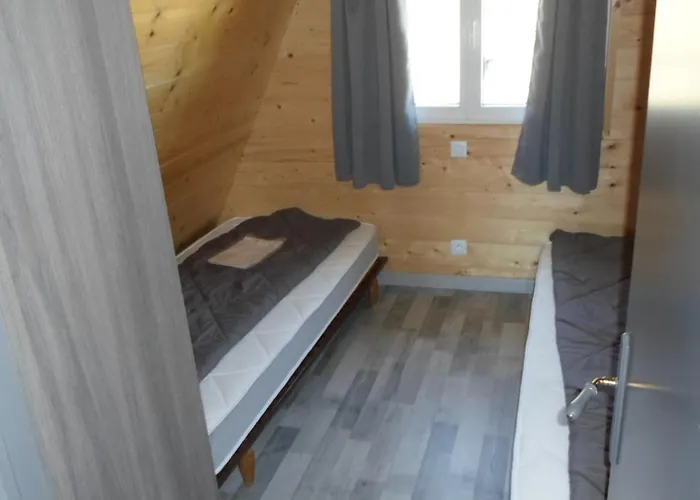 Les Pinasses 3* La Chapelle (Lorraine)